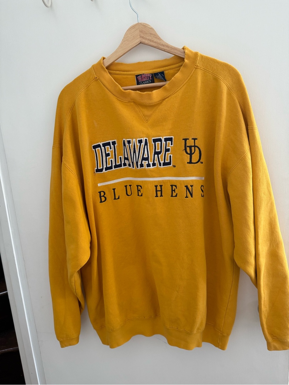 Vintage Delaware Blue Hens Mustard Crewneck Sweatshirt Size Large